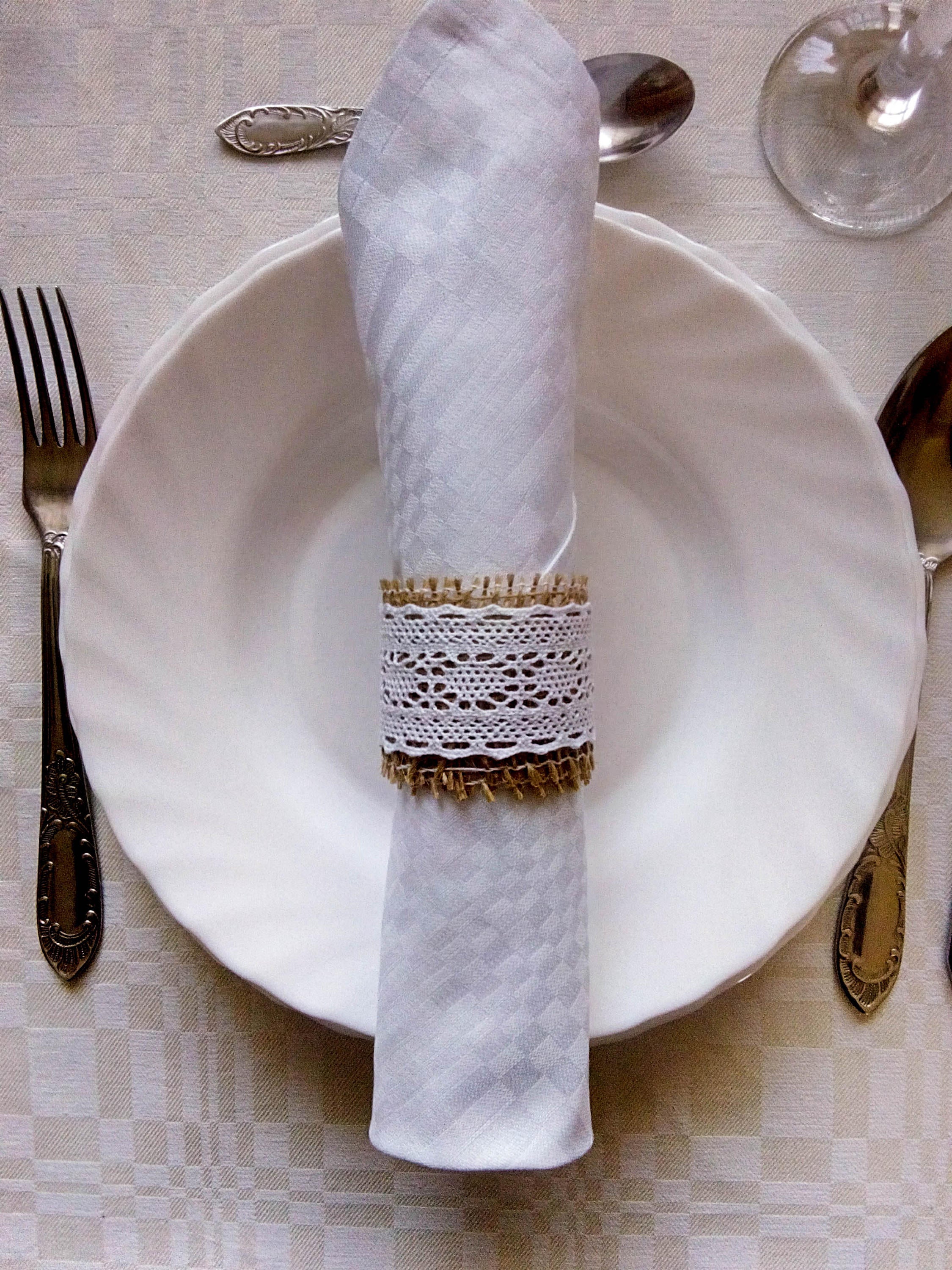 Burlap Lace Napkin Rings