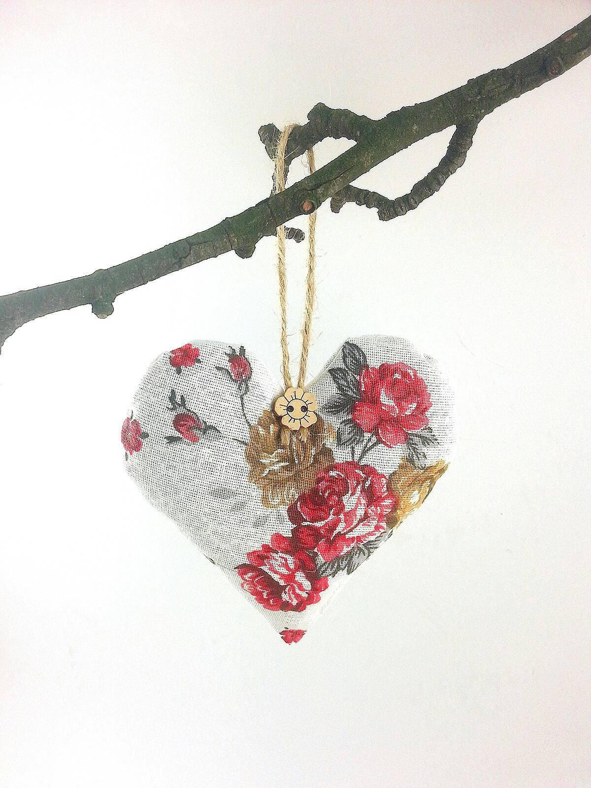 Săculeț parfumat cu lavandă și model floral roșu